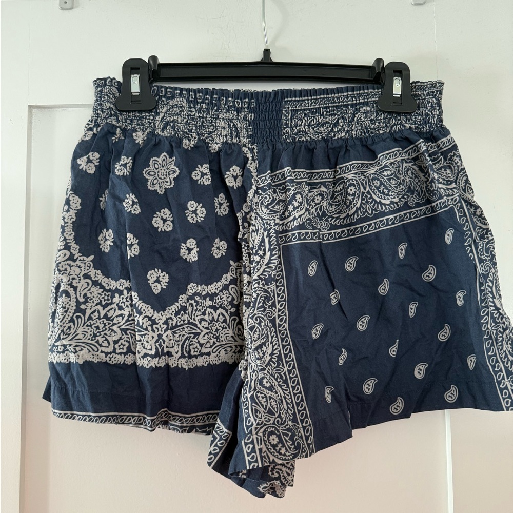 THE GREAT. Navy Bandana-Print High Waist Shorts